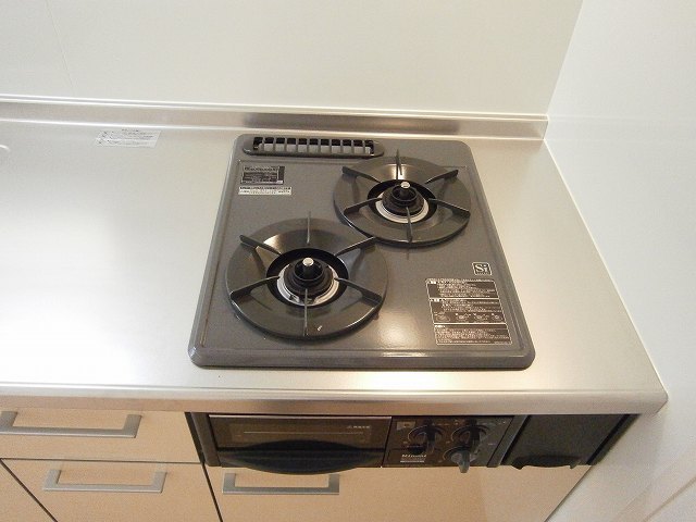 ２口ガスのグリル付きです