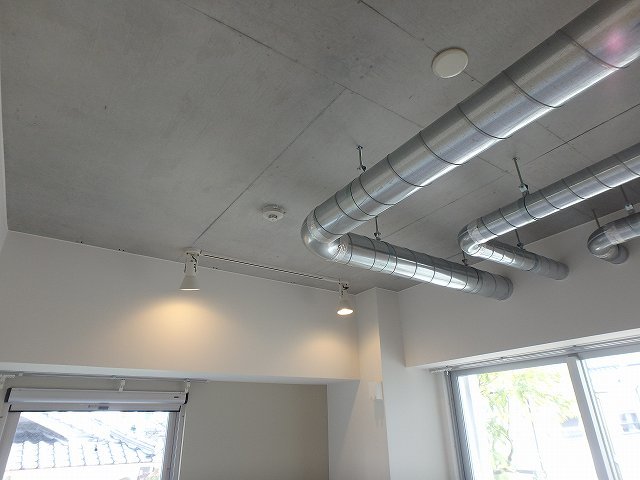 ダクトパイプを探す方も多いですね。デザイ...