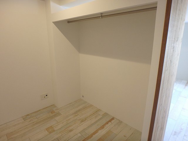 見せる収納。アンクルむき出しのアンティー...