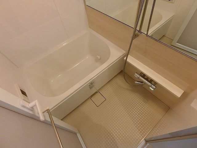 バス