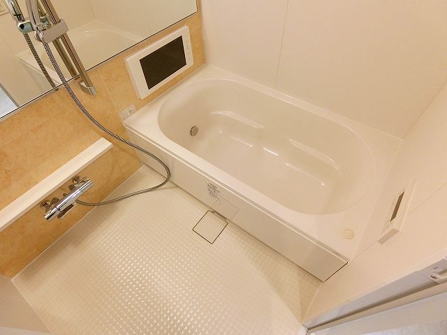 バス