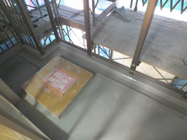 バルコニー