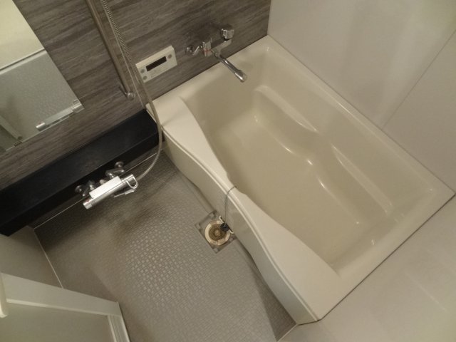 バス