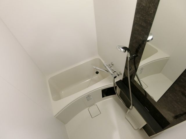 バス