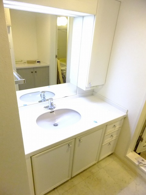 他の部屋の参考写真です。