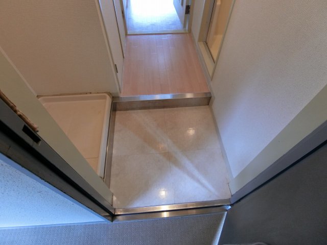 同間取・別号室