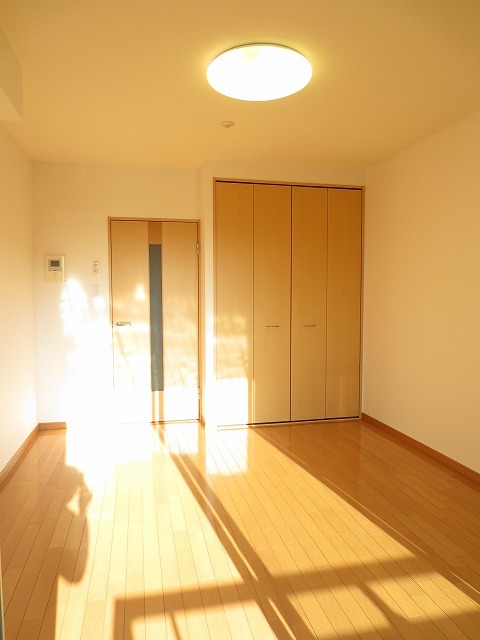 同間取・別号室