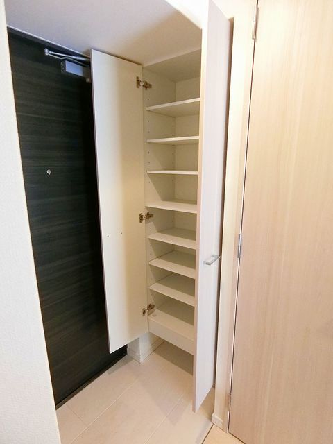 同間取・別号室