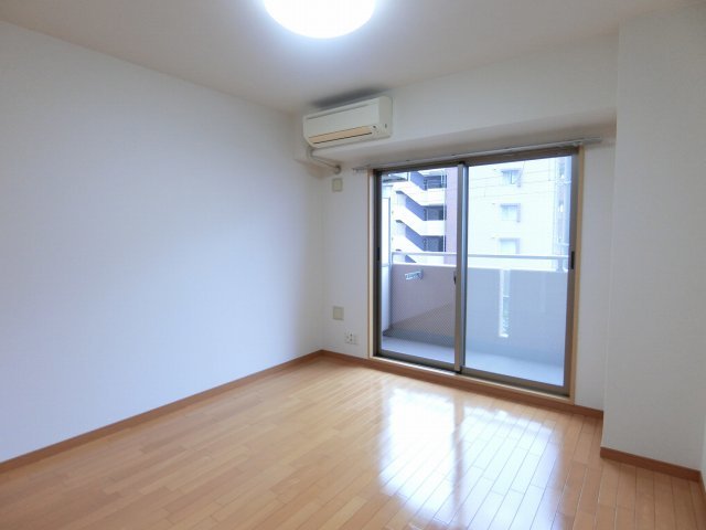 同間取・別号室