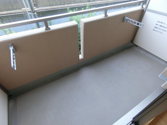 同間取・別号室