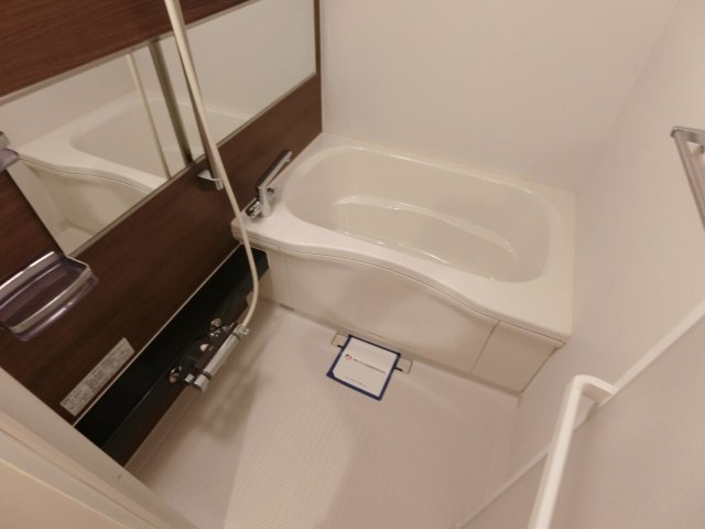 バス